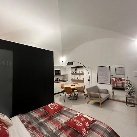 Dislocati Bnb - Jacuzzi Privata - Cucina - Tv60" - Minimal Luxury Marigliano Ngoại thất bức ảnh